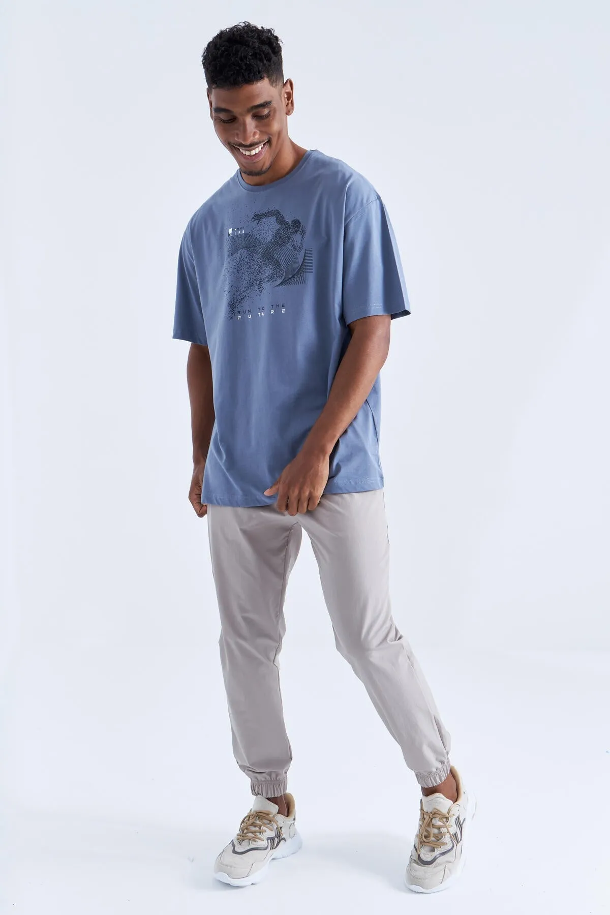 baski detayli o yaka erkek oversize t-shirt - 88093