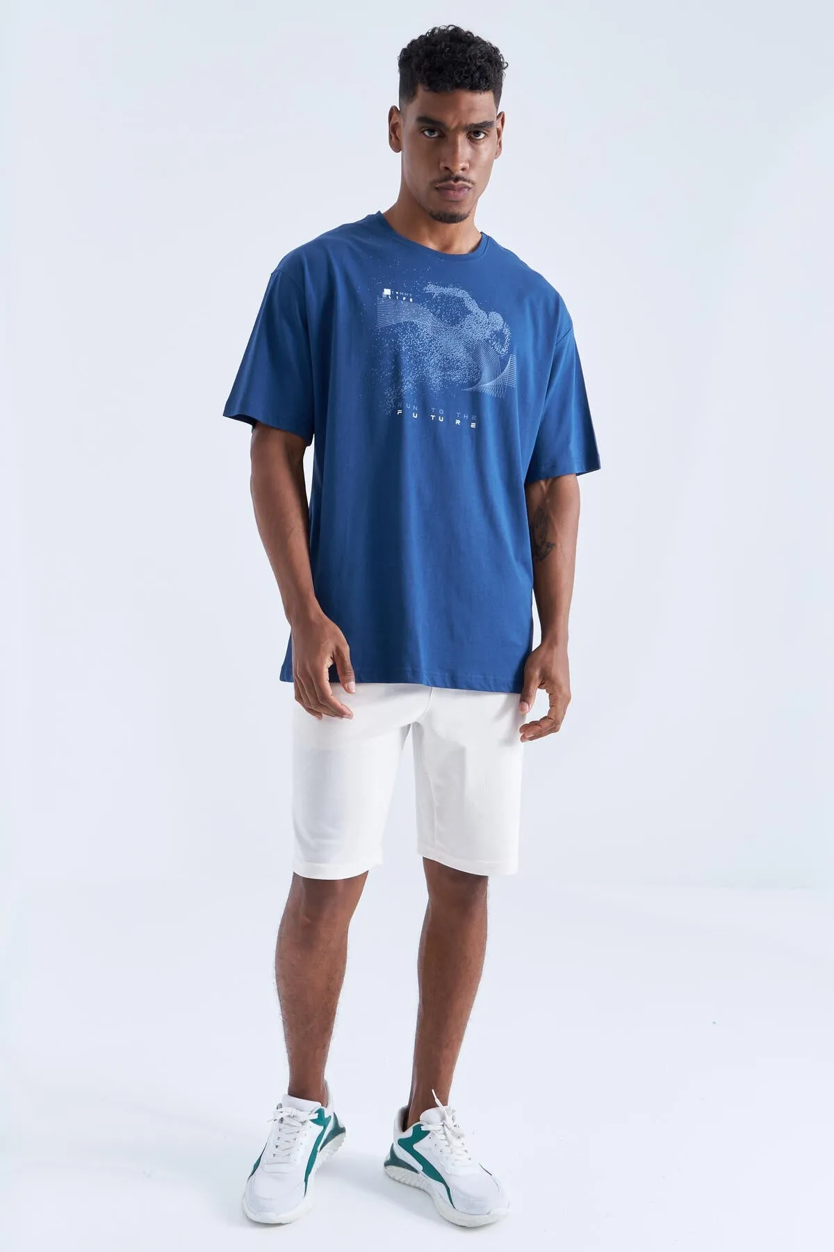 baski detayli o yaka erkek oversize t-shirt - 88093