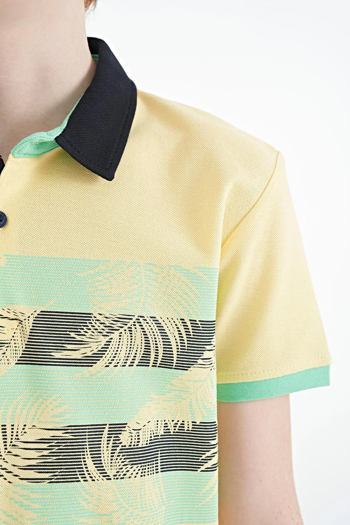 baski detayli standart kalip polo yaka erkek çocuk t-shirt - 11101