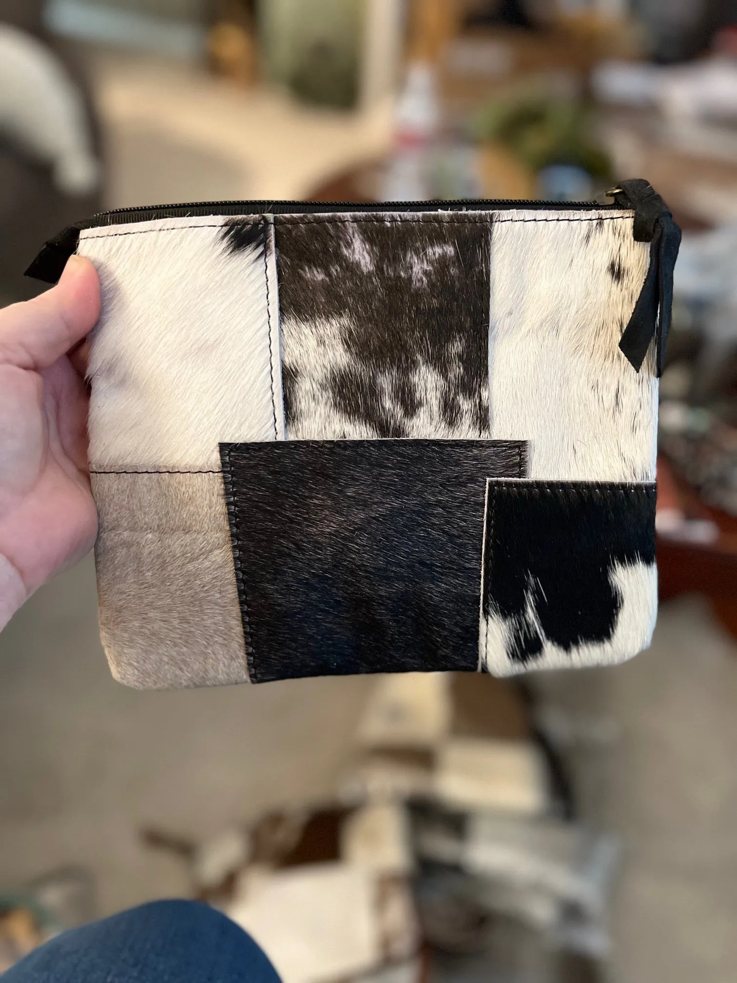 Cowhide Zip Wristlets Handbag