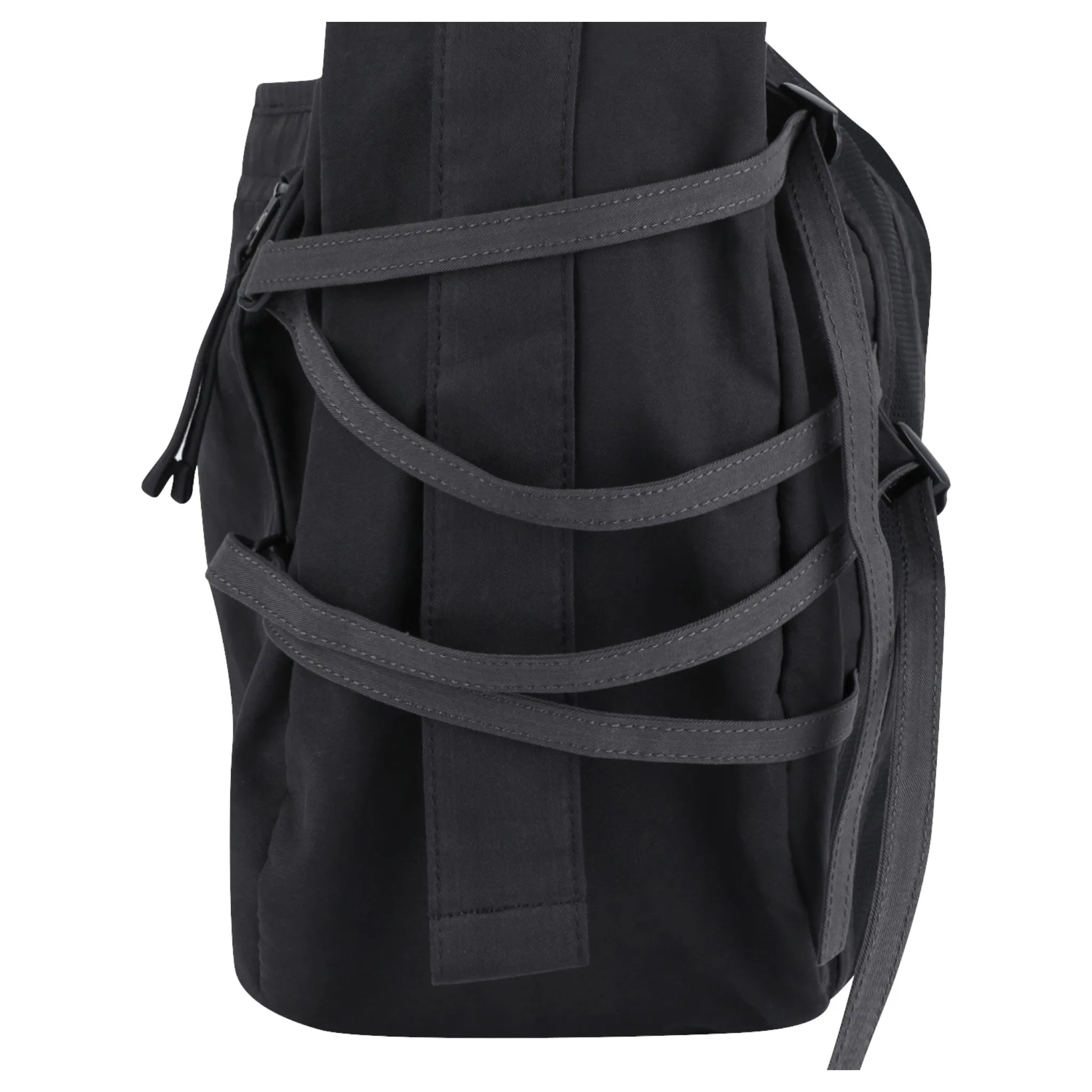 CROSS BODY BAG / BLACK