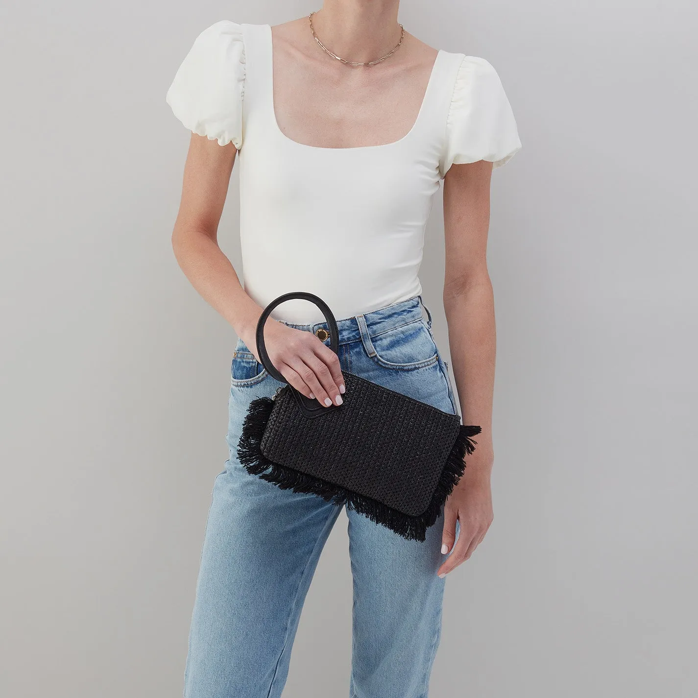 Sable Wristlet in Raffia With Leather Trim - Black