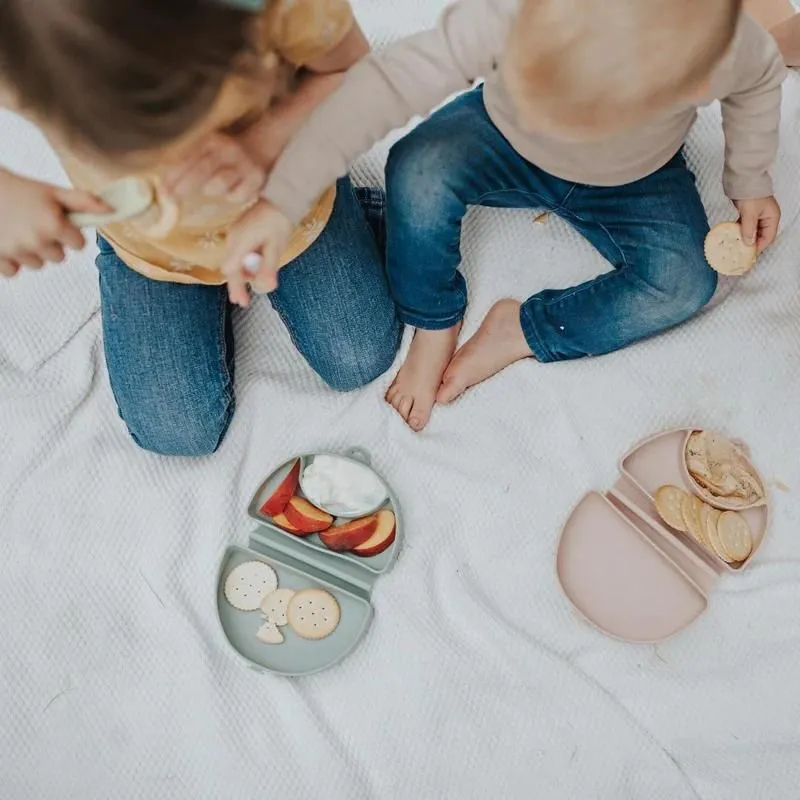 Silifold Compact Travel Food Container