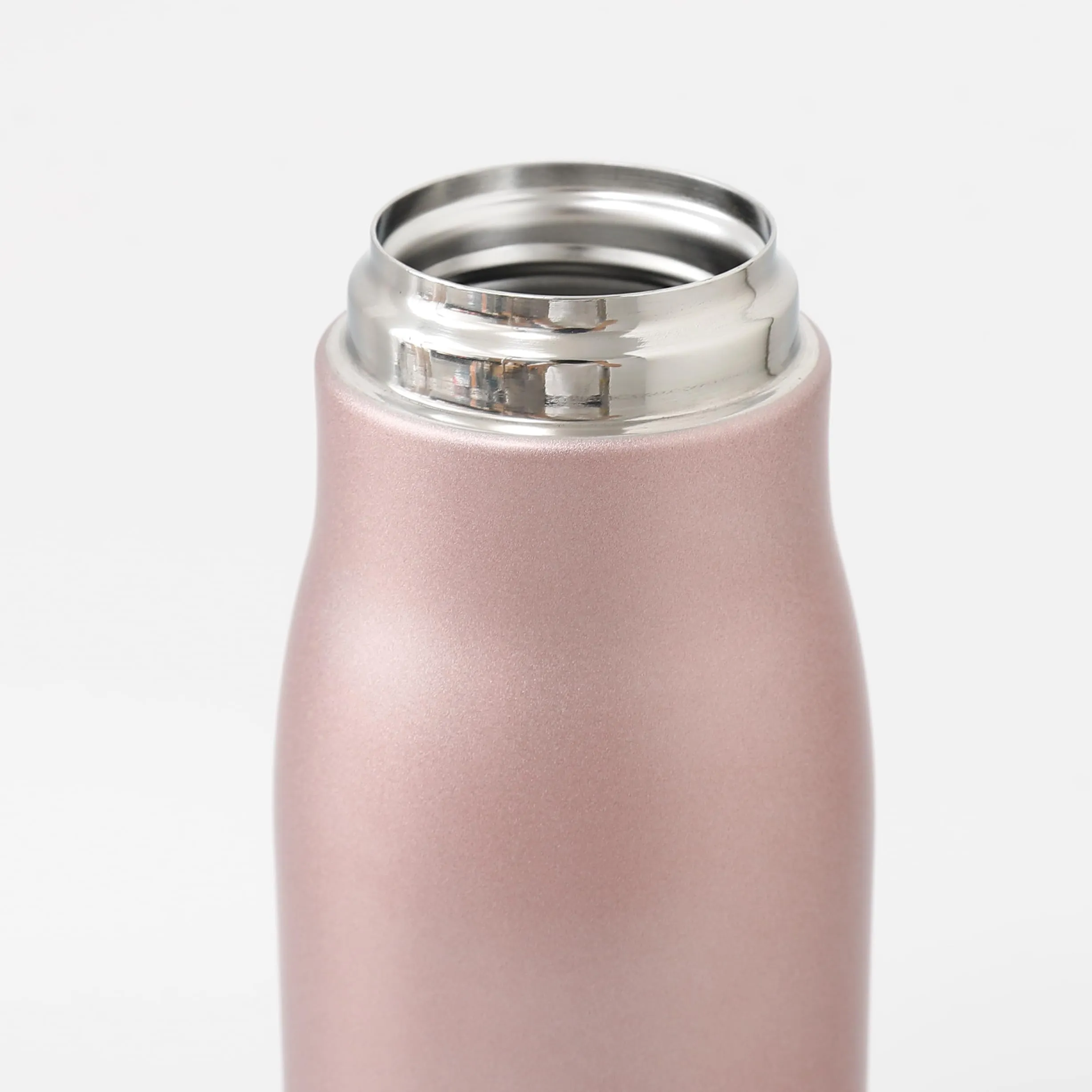 UMAI Double-Walled Vacuum Insulated Stainless Steel Water Bottle | Leakproof, BPA Free, Rustproof | Hot & Cold Water Bottle for Gym, Home, Office, Travel | 550ml (Pink)